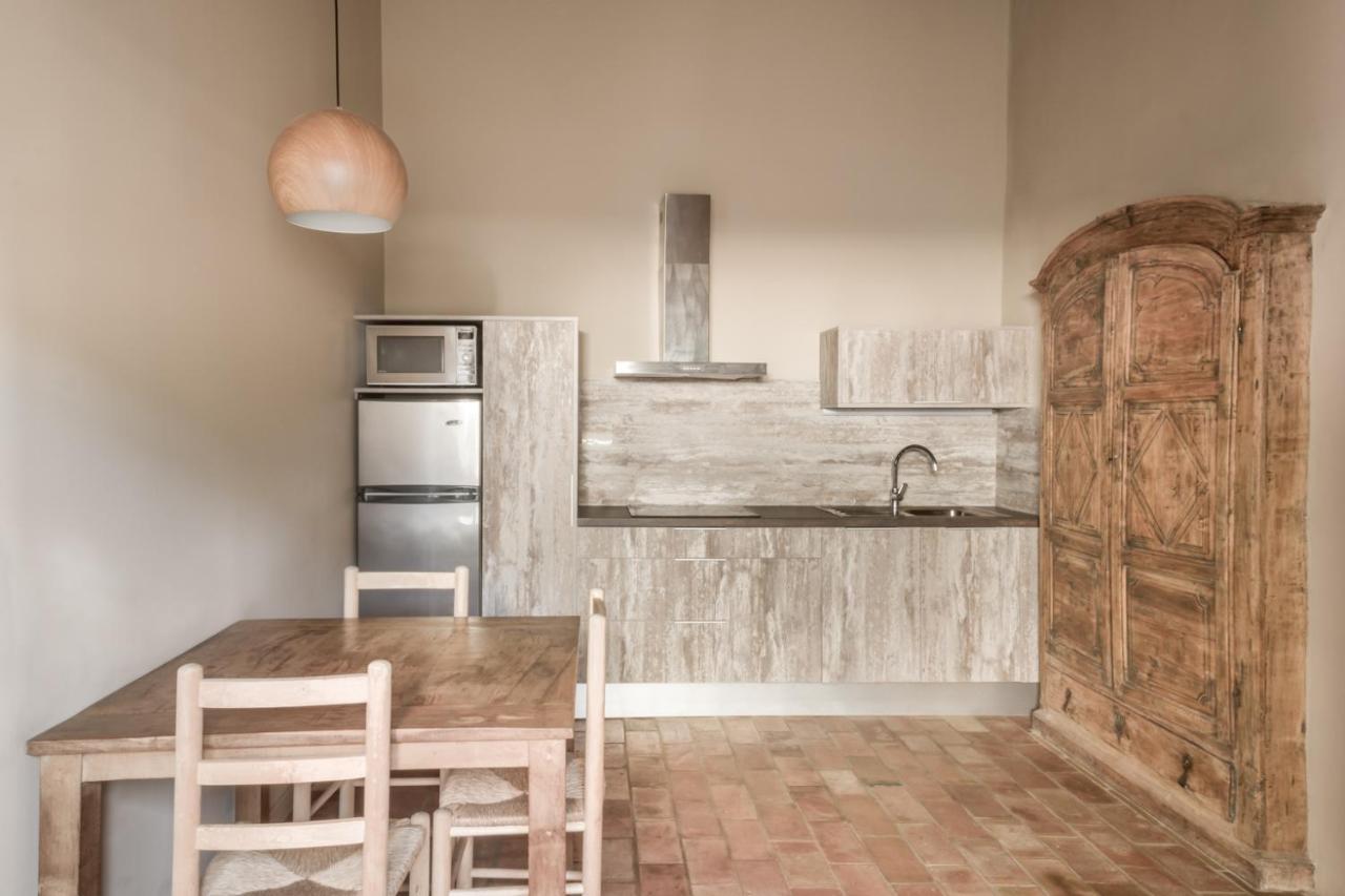 Apartamentos En La Rectoria De Regencós Eksteriør billede
