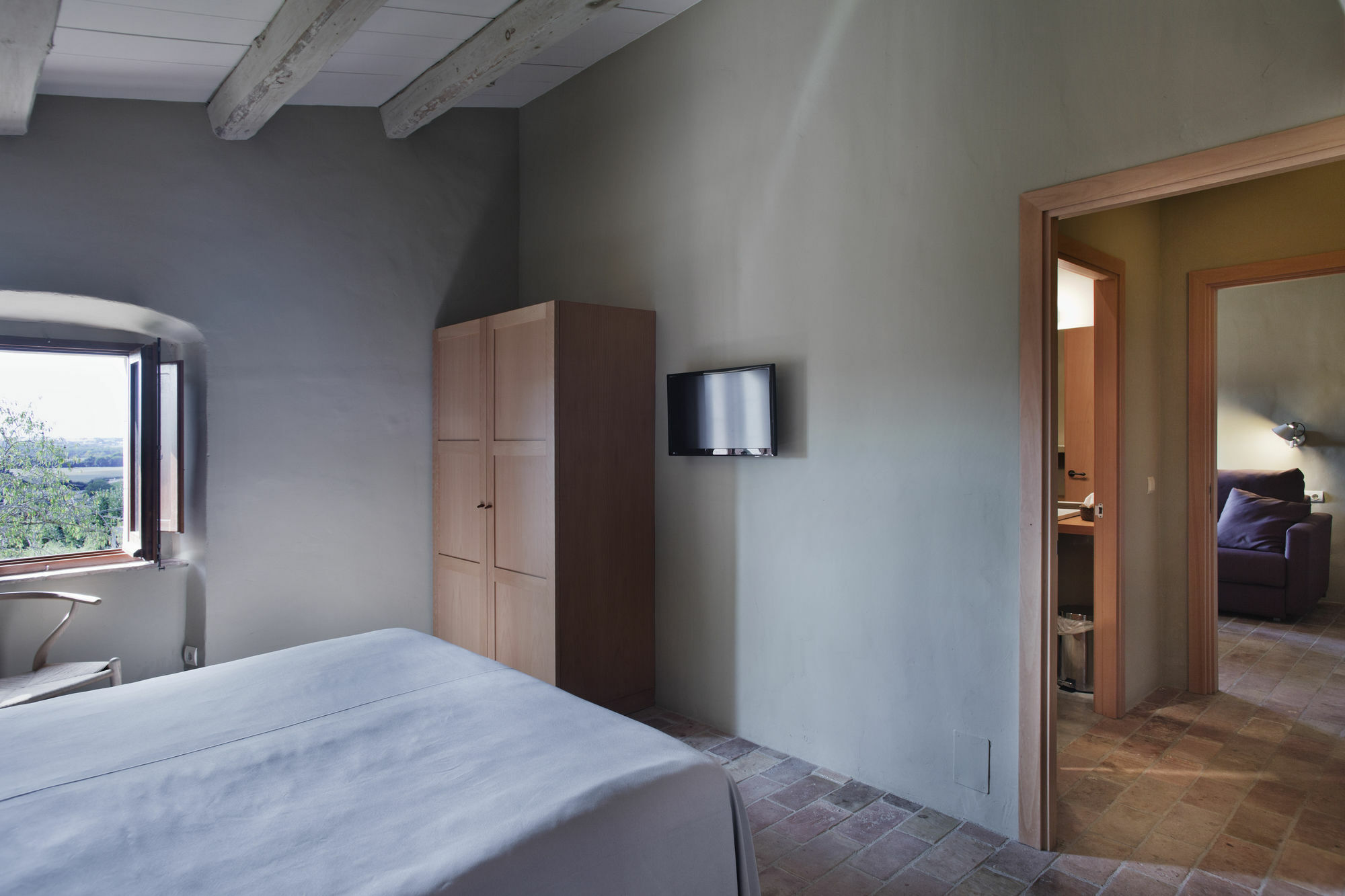 Apartamentos En La Rectoria De Regencós Eksteriør billede